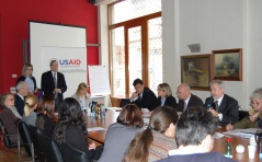 10. april 2013. Učesnici okruglog stola u okviru Projekta za reformu pravosuđa i odgovornu vlast